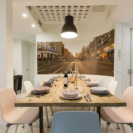 Апартаменты Bookinmadrid Com - Cascorro Sq 18 Pax Экстерьер фото