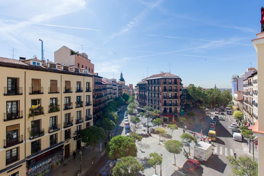 Апартаменты Bookinmadrid Com - Cascorro Sq 18 Pax Экстерьер фото